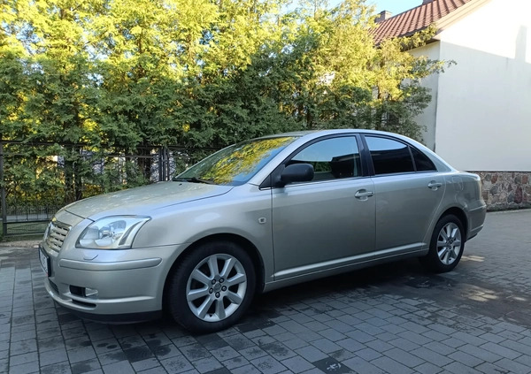 Toyota Avensis cena 10000 przebieg: 343864, rok produkcji 2004 z Pilawa małe 154